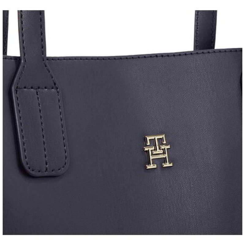 TOMMY HILFIGER DISTINCT SATCHEL CORP